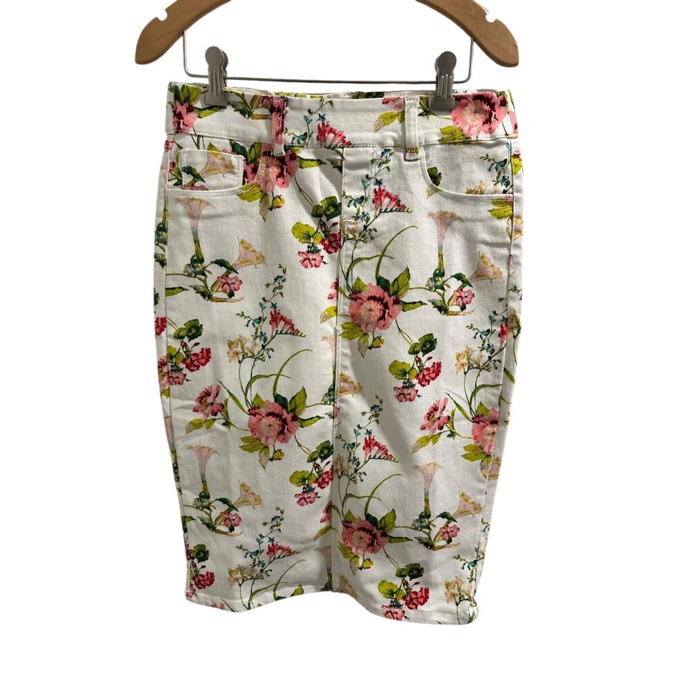✌️ 2/$40 ✌️ Steez Womens Floral Print Knee-Length Skirt - Size 6